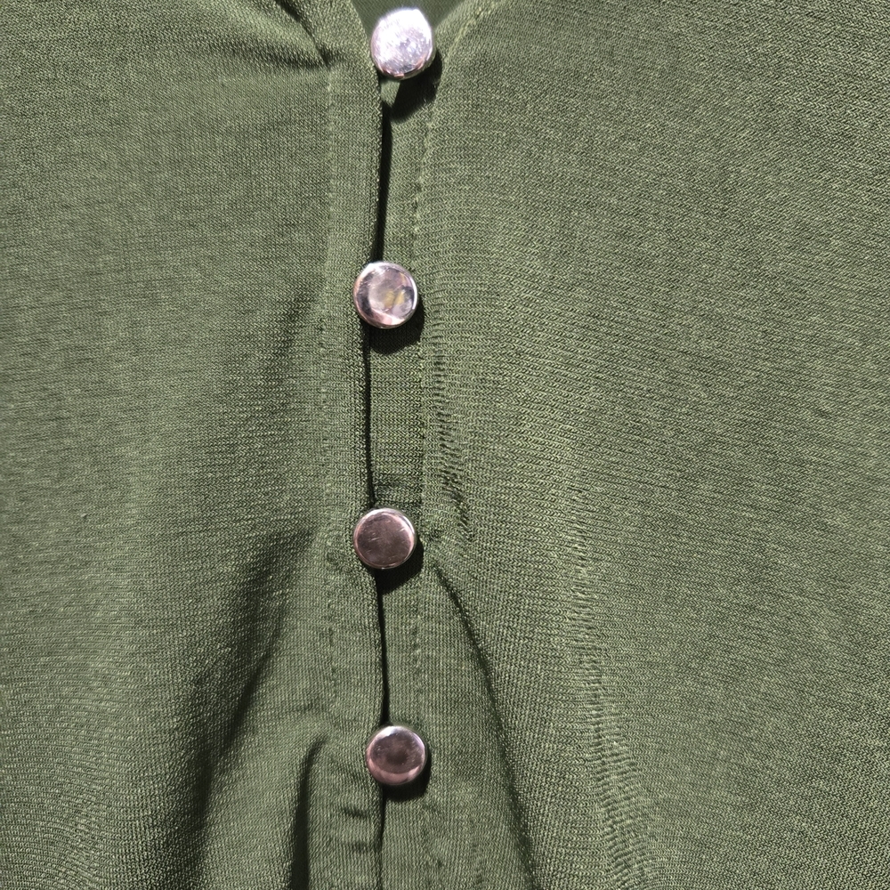 Cleo Forest Green Women's Blouse Button Detail Peplum Size Large Petite - Picture 8 of 8